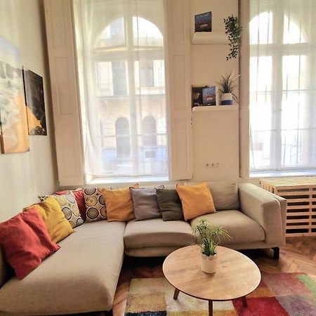 Hip Apartment At The Museum Budapest Exterior foto
