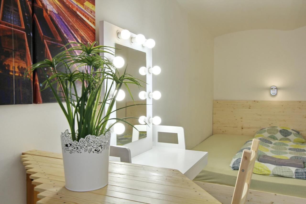 Hip Apartment At The Museum Budapest Exterior foto